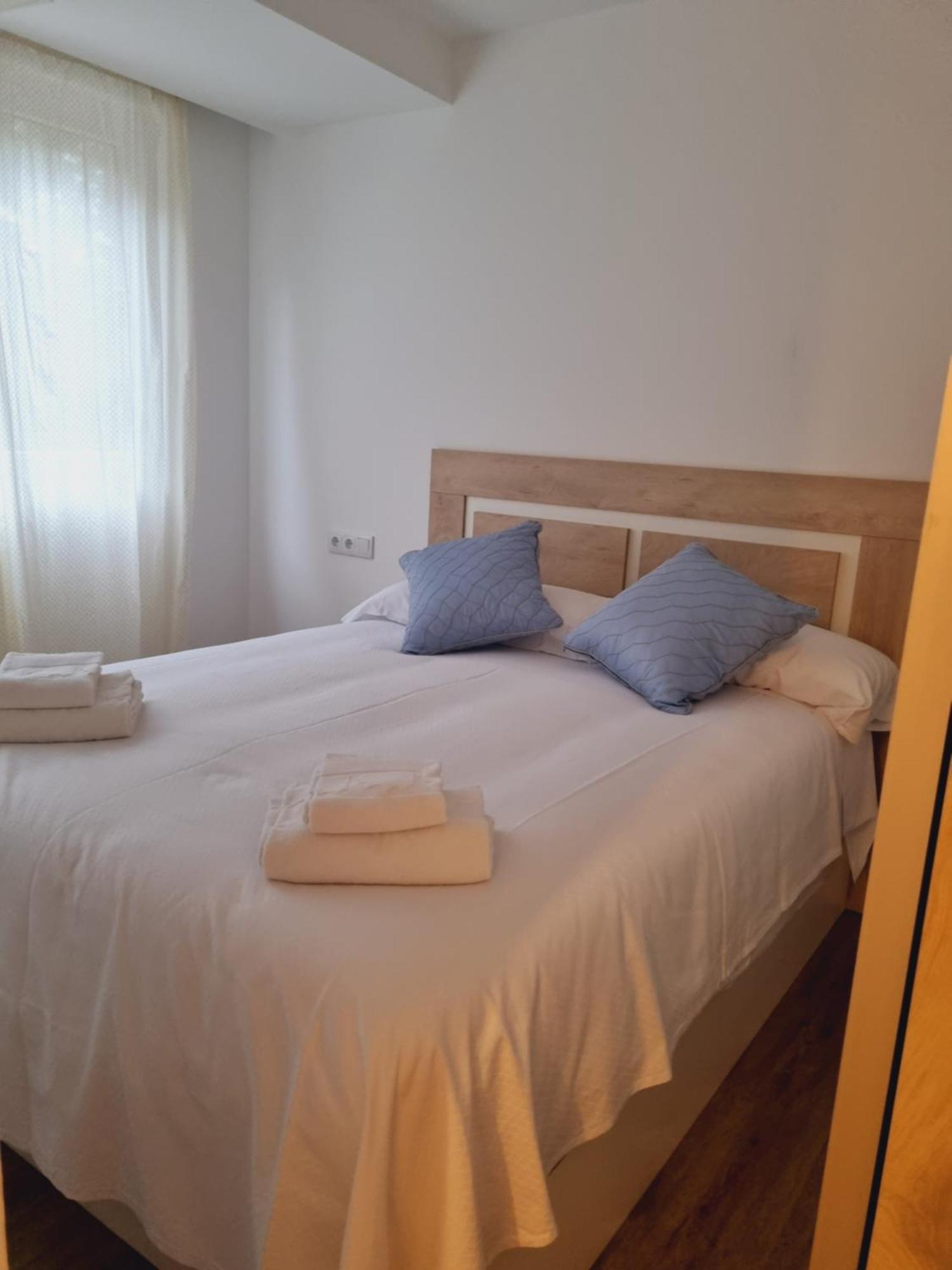 Maile Apartamentos بوت الغرفة الصورة